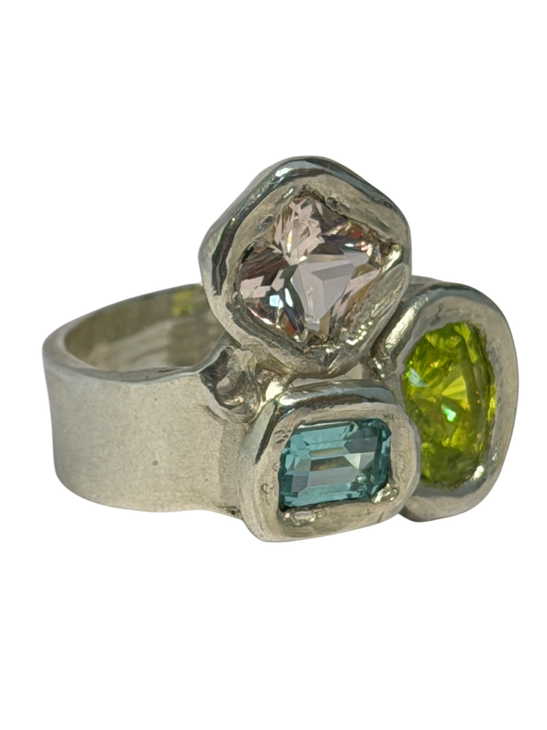 Lucky Trio Ring